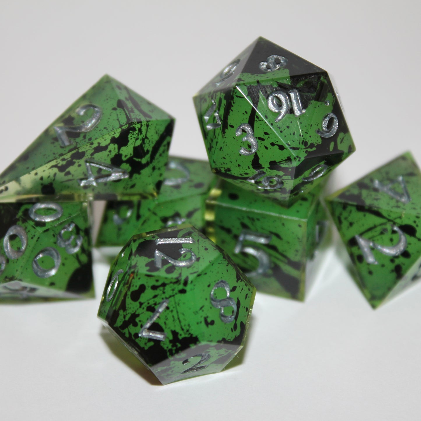 Glowing Radioactive Dice