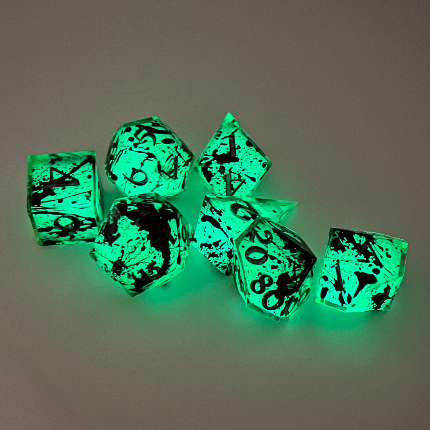 Glowing Radioactive Dice