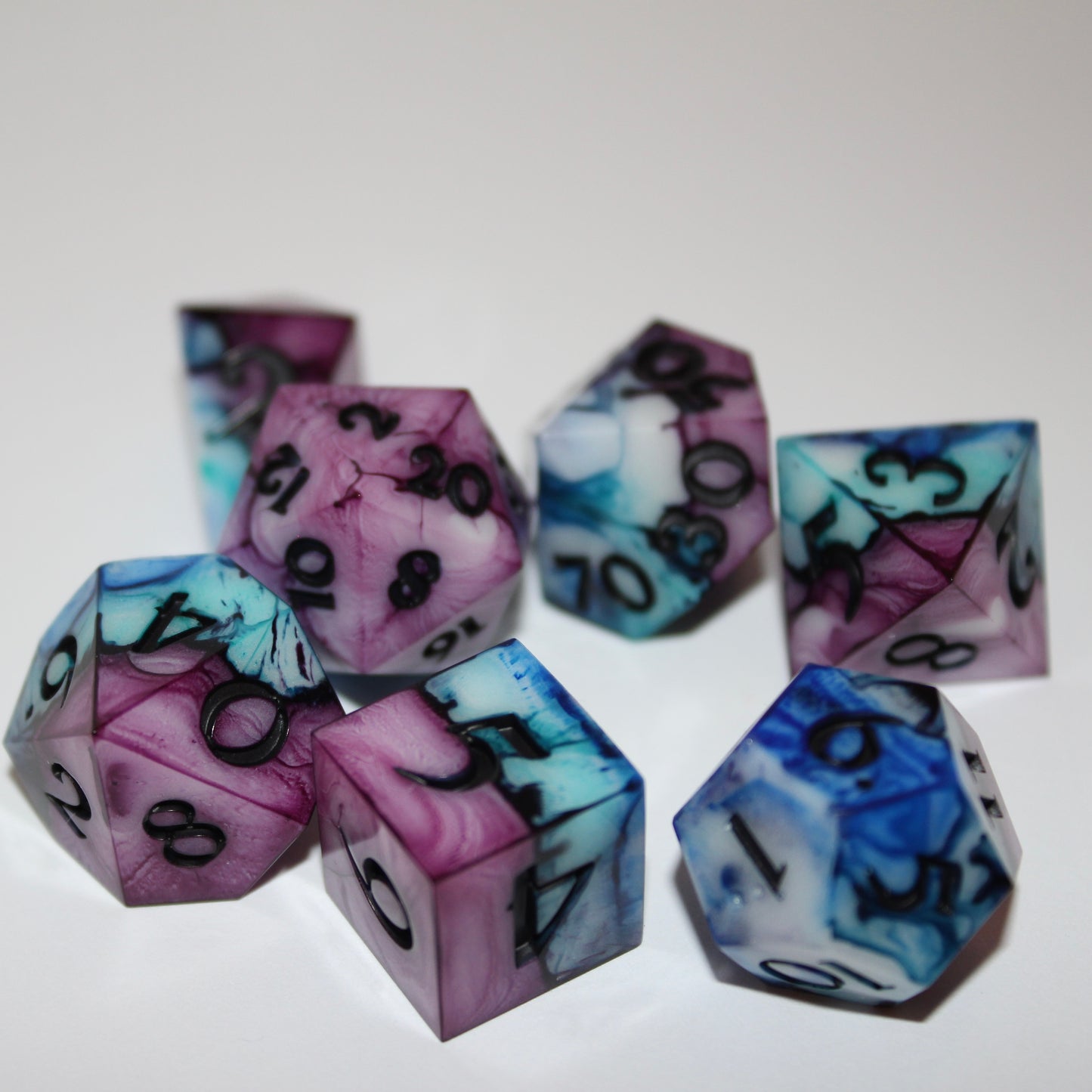 Aurora Swirl Dice